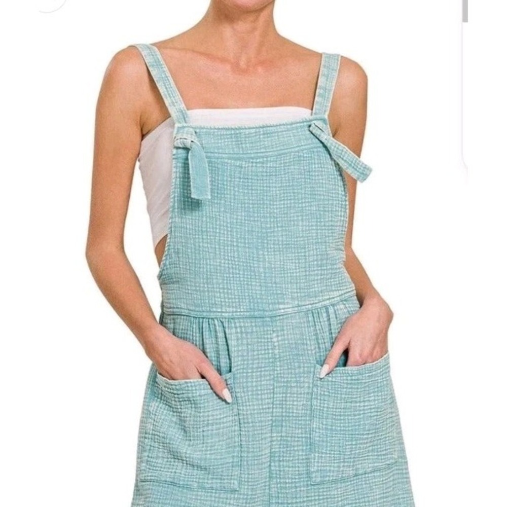 New Zenana Lightweight Gauze Romper/Shorts Teal Adjustable Straps Sz M